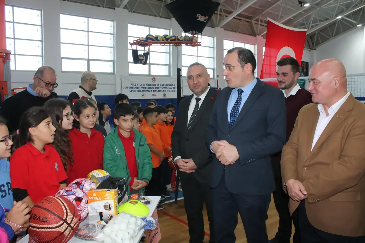 Okullara spor malzemesi desteği: Öğrencilere yeni imkânlar sunuldu