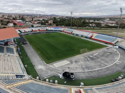Kırıkkale Başpınar Stadyumu’nda yenileme sürüyor
